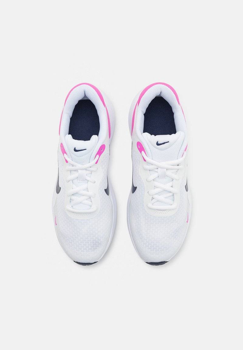 Nike Performance Nike Performance REVOLUTION 7 - Competition running shoes Riesige Ersparnisse