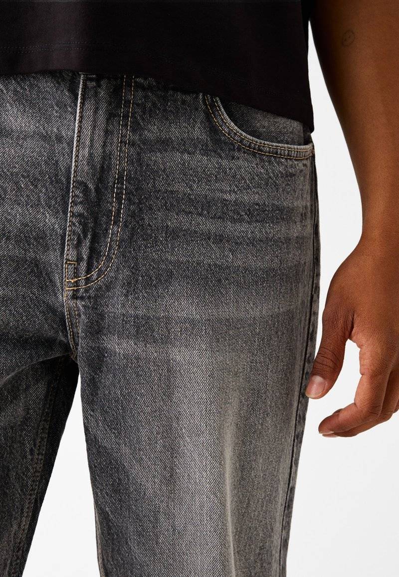Bershka Bershka Straight leg jeans - mottled dark grey Letzte 3 Tage