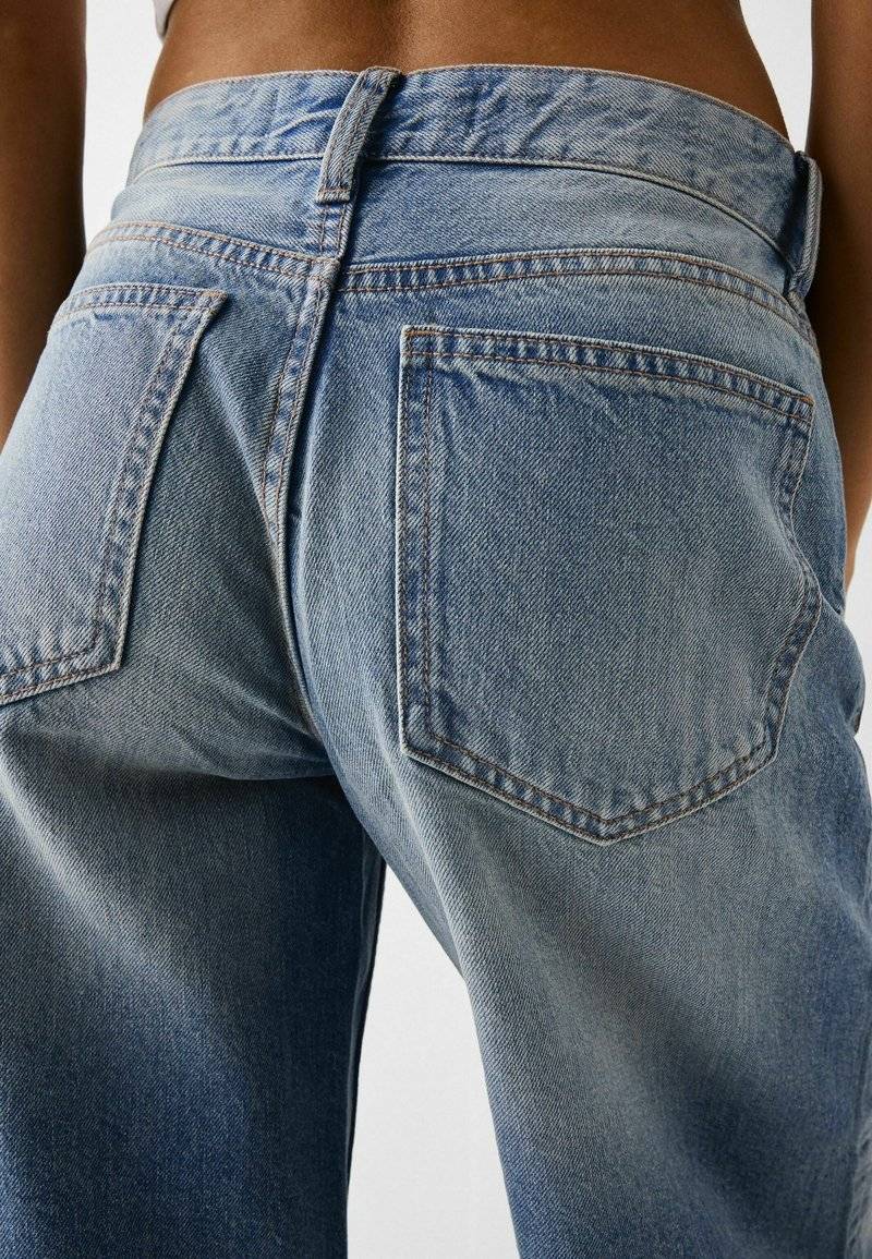 Bershka Bershka WIDE-LEG - Relaxed fit jeans Letzter Tag