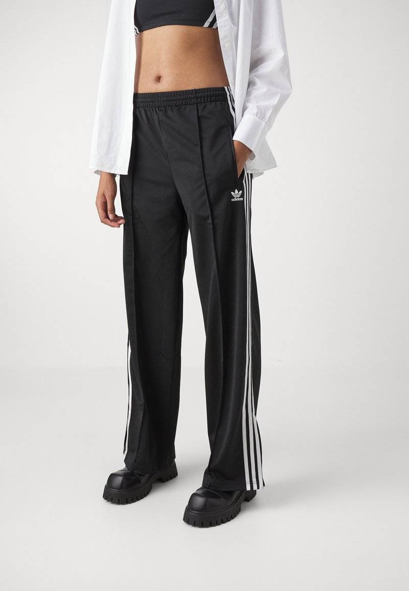 adidas Originals adidas Originals FBIRD LOOSE - Tracksuit bottoms - black Zeitbegrenzte Promotion
