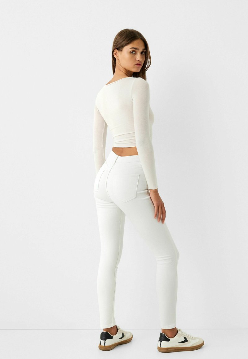 Bershka Bershka SUPER - Jeans Skinny Fit - white Fabrikladen