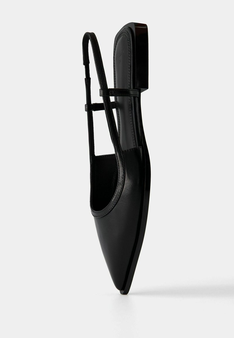 Bershka Bershka POINTED - Slingback ballet pumps - black Top Angebot