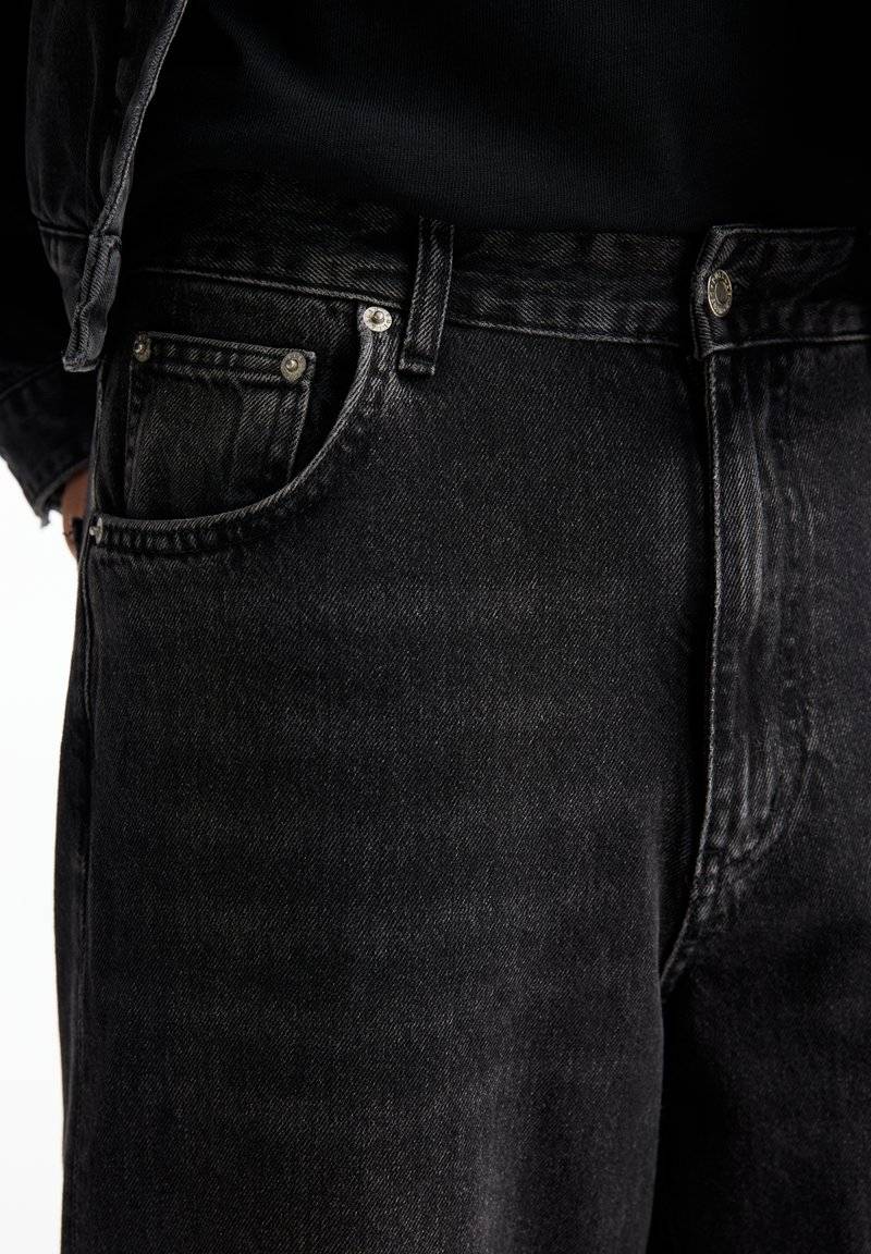 PULL&BEAR PULL&BEAR BAGGY FIT - Straight leg jeans - black Kostenloser Versand international