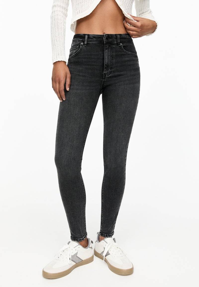 PULL&BEAR PULL&BEAR MID-RISE - Jeans Skinny Fit - grey im Angebot