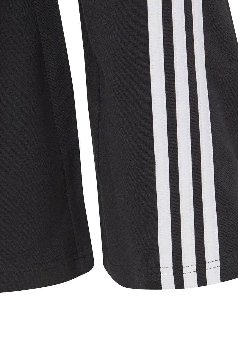 adidas Performance adidas Performance FUTURE ICON 3-STRIPES FLARED - Tracksuit bottoms Große Rabatte