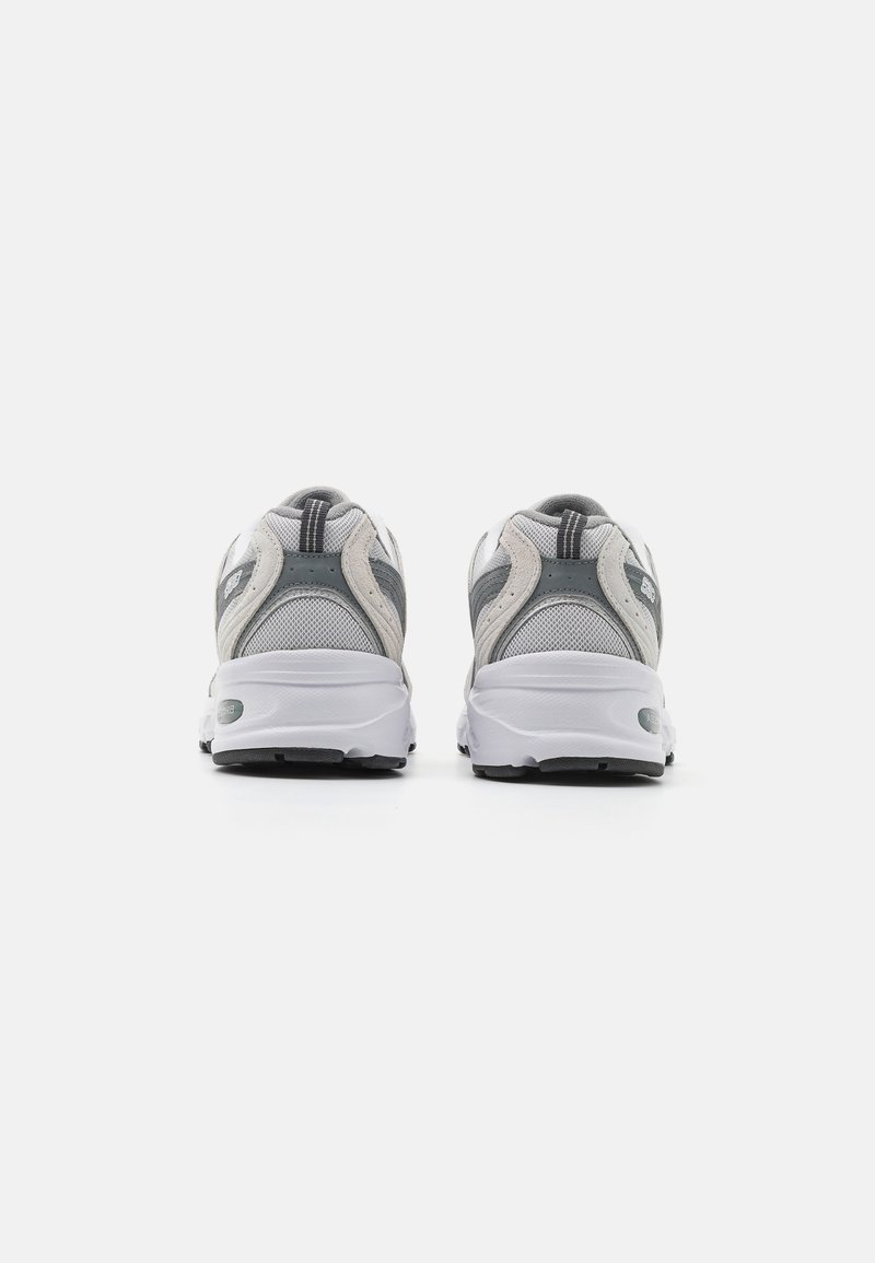 New Balance New Balance MR530 UNISEX - Trainers - light grey Kostenloser Versand international