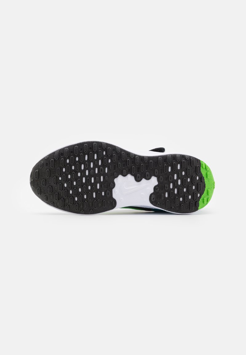Nike Performance Nike Performance REVOLUTION 7 UNISEX - Competition running shoes Speichern exportieren
