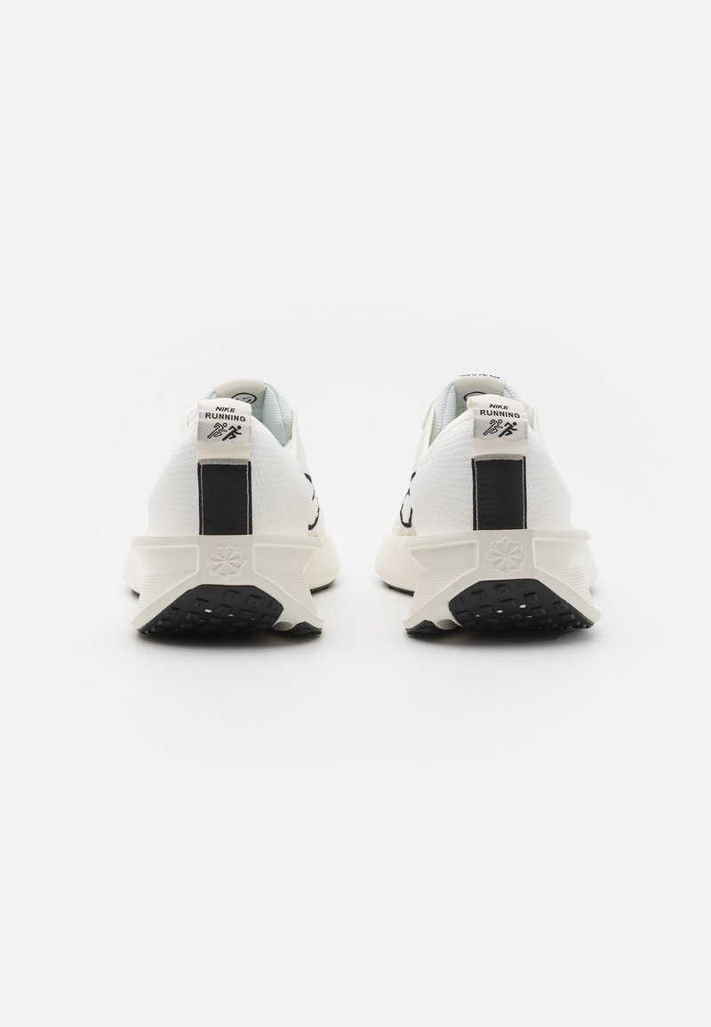 Nike Performance Nike Performance INTERACT RUN - Minimalist running shoes 2025