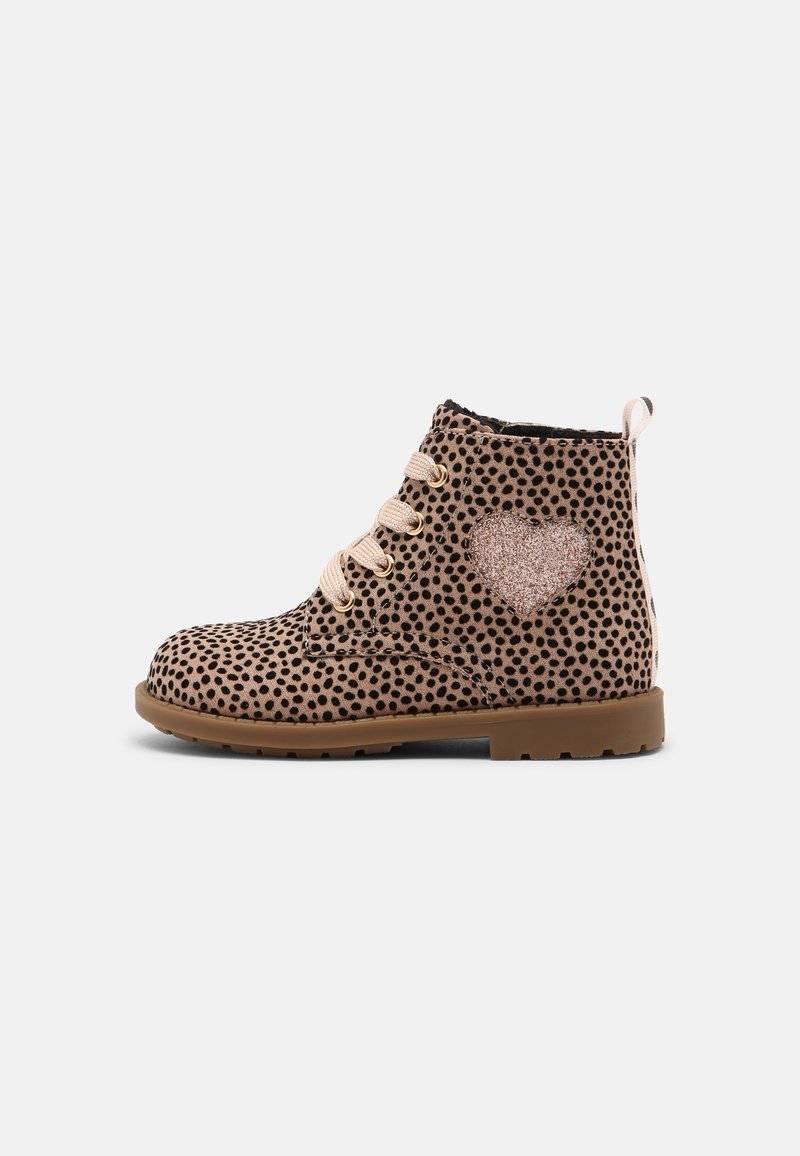 Friboo Friboo Lace-up ankle boots - pink im Angebot