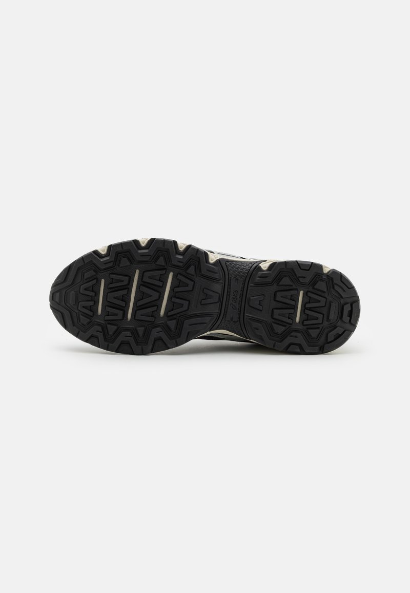 ASICS SportStyle ASICS SportStyle GEL-VENTURE 6 UNISEX - Trainers - black Fabrikverkauf