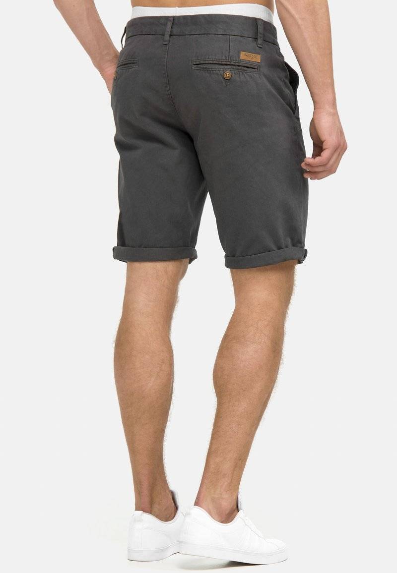 INDICODE JEANS INDICODE JEANS CUBA - Shorts - raven Begrenzte Freigabe