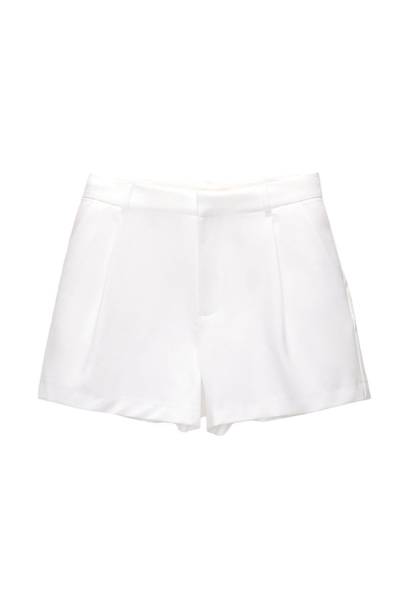 PULL&BEAR PULL&BEAR DARTED - BERMUDA - Shorts - white Neueste Stile