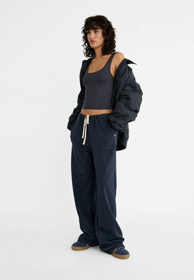 Stradivarius Stradivarius Top - dark blue Vierteljährliche Förderung
