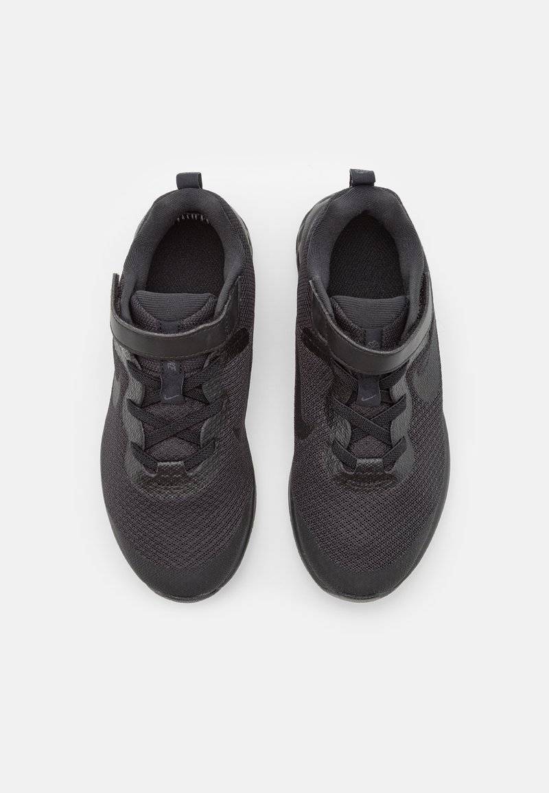 Nike Performance Nike Performance NIKE REVOLUTION 6 FLYEASE (PS - Neutral running shoes - black Günstiger Verkauf
