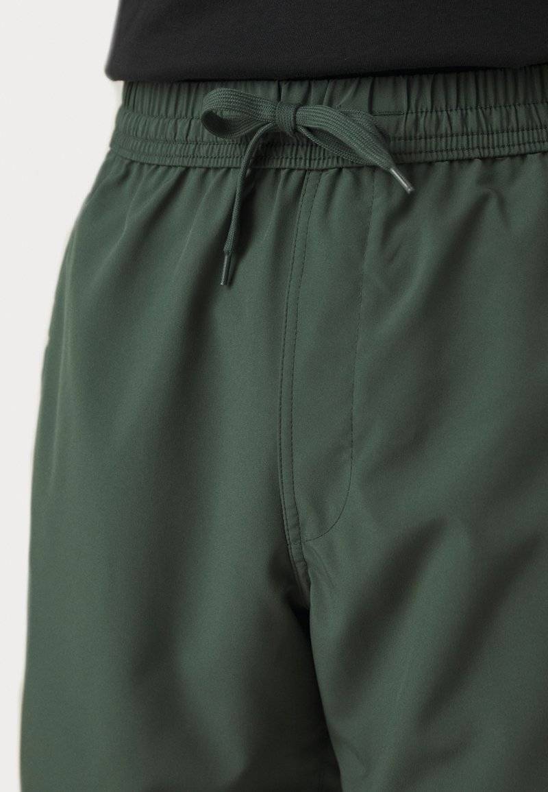 Nike Performance Nike Performance FORM SHORT - Sports shorts Blitzverkäufe