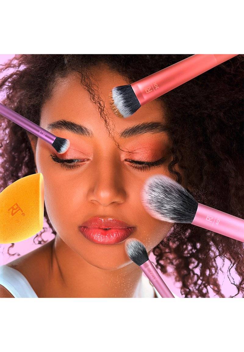 Real Techniques Real Techniques EVERYDAY ESSENTIALS SET - Makeup brush set Neuheiten