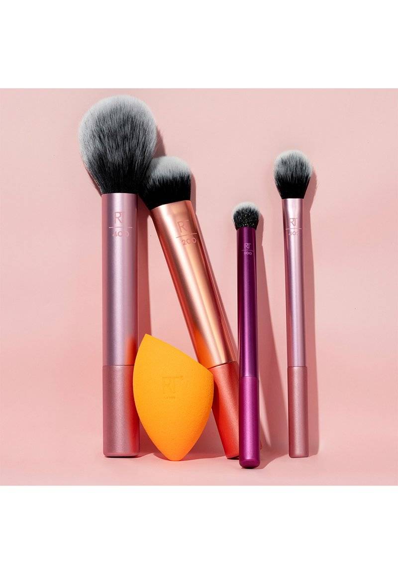 Real Techniques Real Techniques EVERYDAY ESSENTIALS SET - Makeup brush set Neuheiten