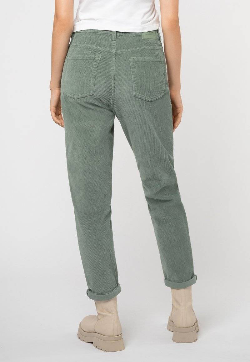 Eight 2 Nine Eight 2 Nine Trousers - middle green Vierteljährliche Förderung