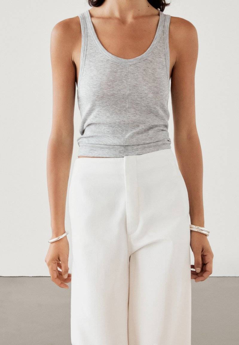 Massimo Dutti Massimo Dutti HIGH-WAIST FLARED - Trousers - white 50% Rabatt mit kostenlosem Versand