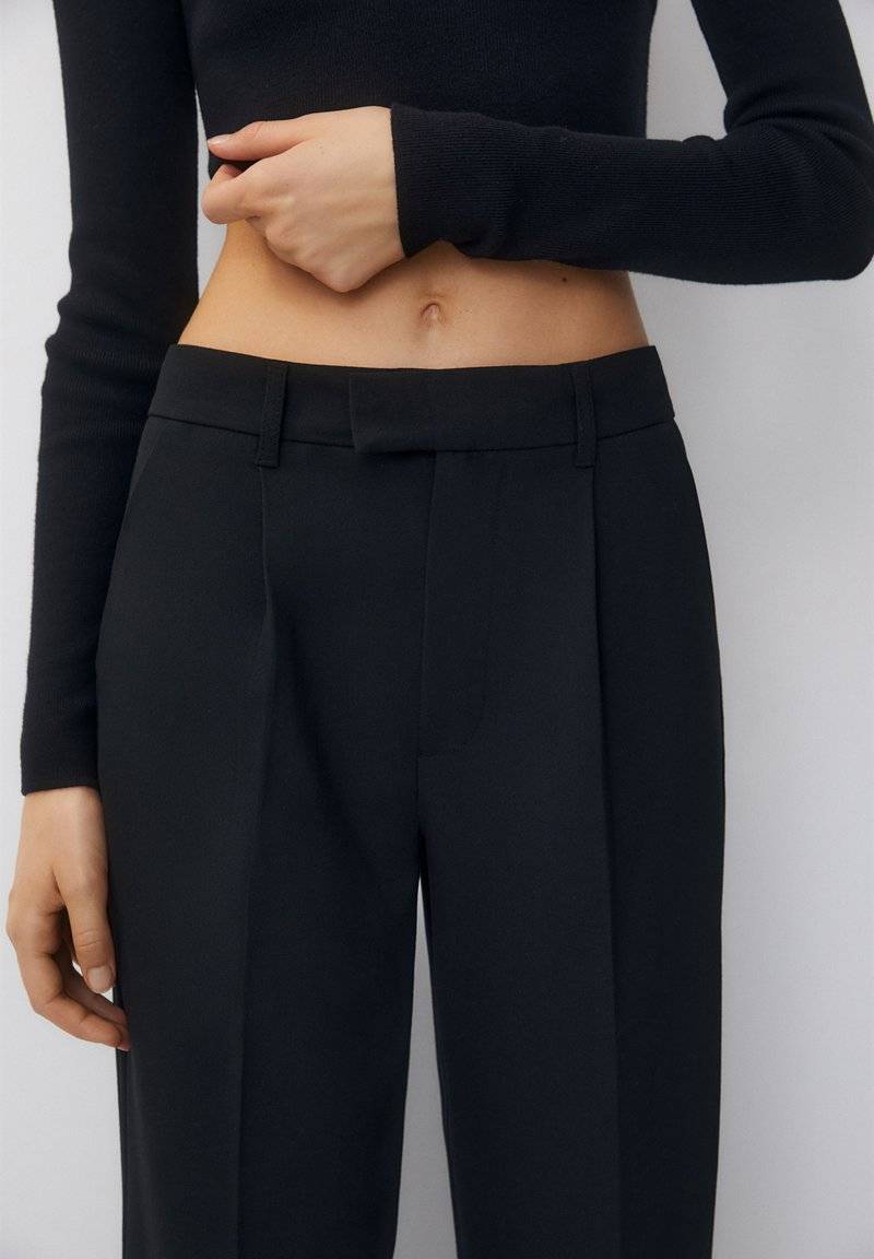 PULL&BEAR PULL&BEAR DARTED SMART - Trousers - black Kostenloser Versand international