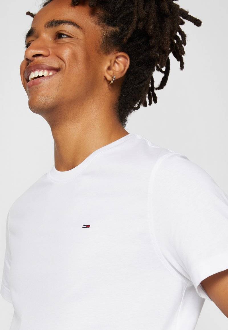 Tommy Jeans Tommy Jeans SLIM TEE - Basic T-shirt - classic white Schlussverkauf