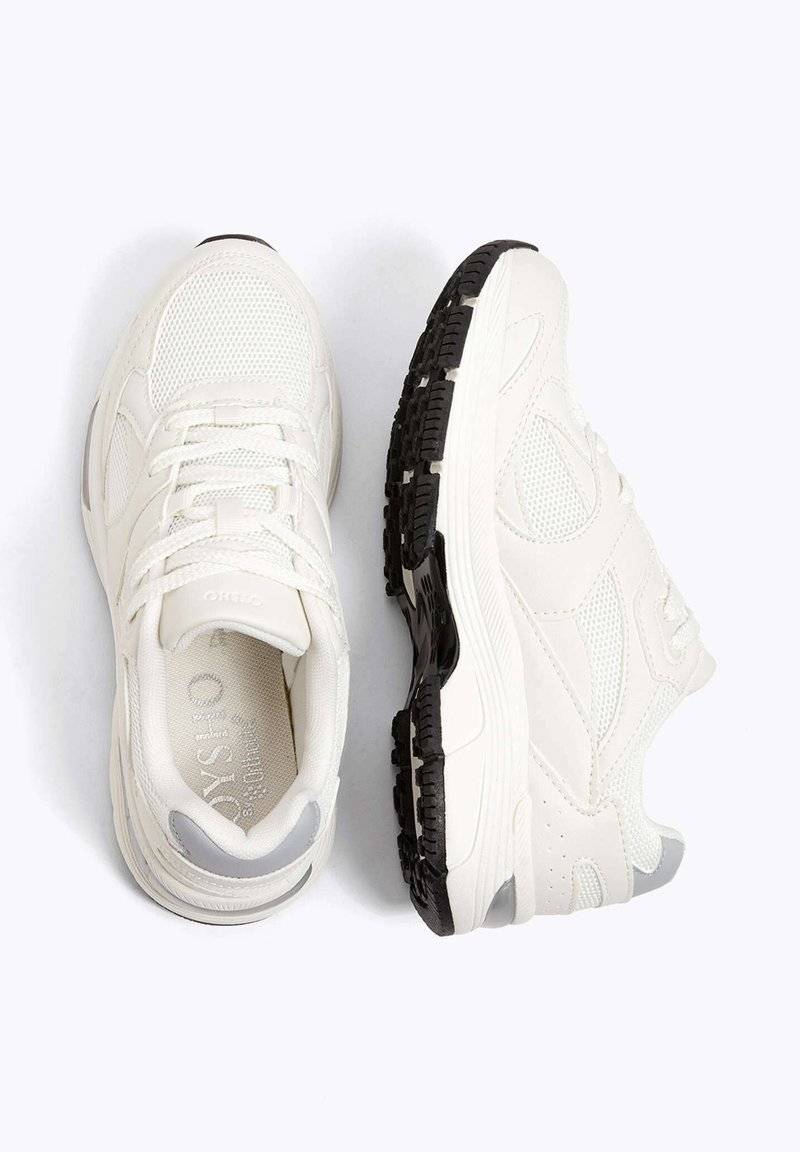 OYSHO OYSHO RETRO RUNNING - Training shoe - white Günstig kaufen