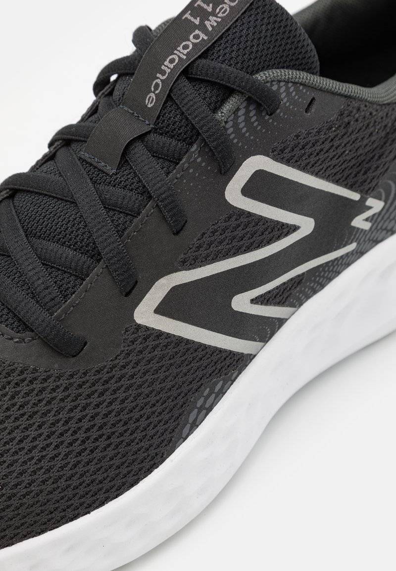 New Balance New Balance 411V3 - Neutral running shoes - black Black Friday