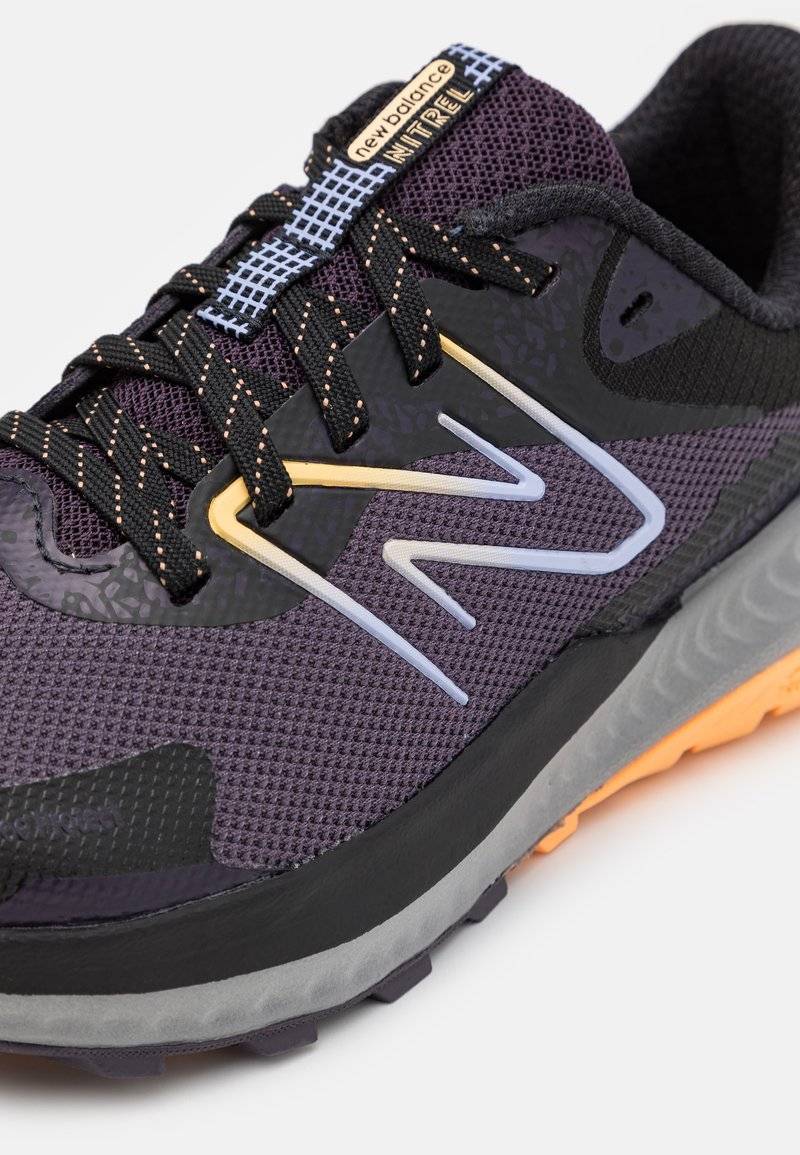 New Balance New Balance DYNASOFT NITREL V6 GTX - Trail running shoes - interstellar Fabrikladen