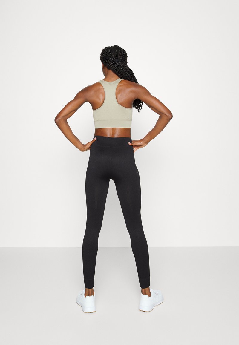 ONLY Play ONLY Play ONPJAIA LIFE SEAM - Leggings - black 2025