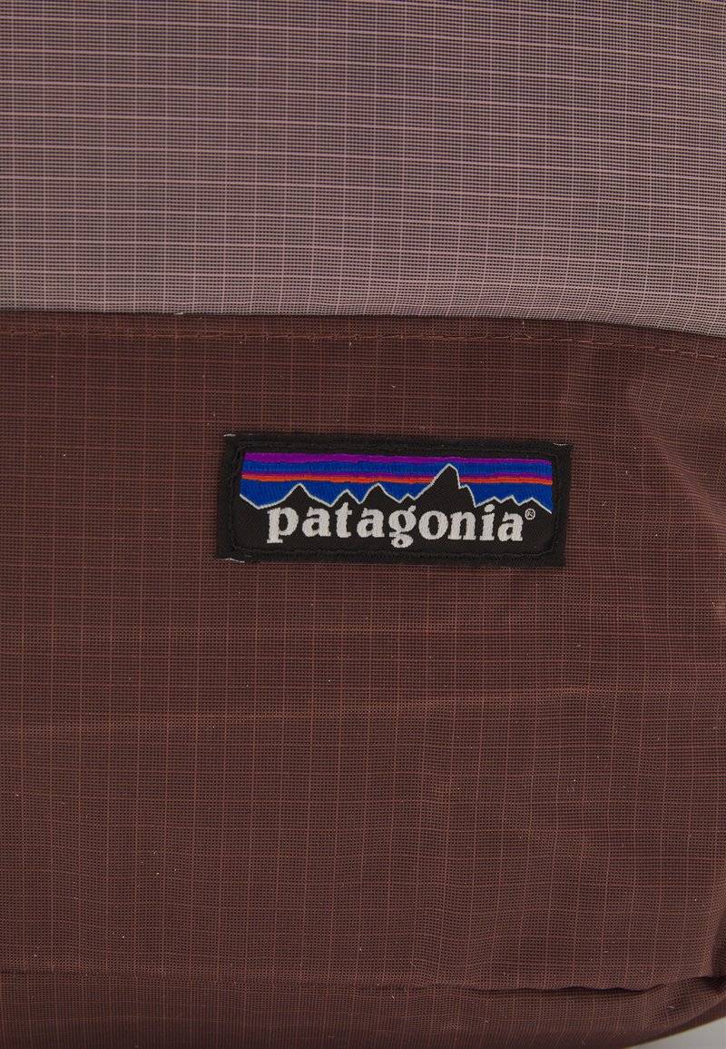 Patagonia Patagonia ULTRALIGHT BLACK HOLE TOTE PACK UNISEX - Sports bag - dulse mauve Kostenloser Versand
