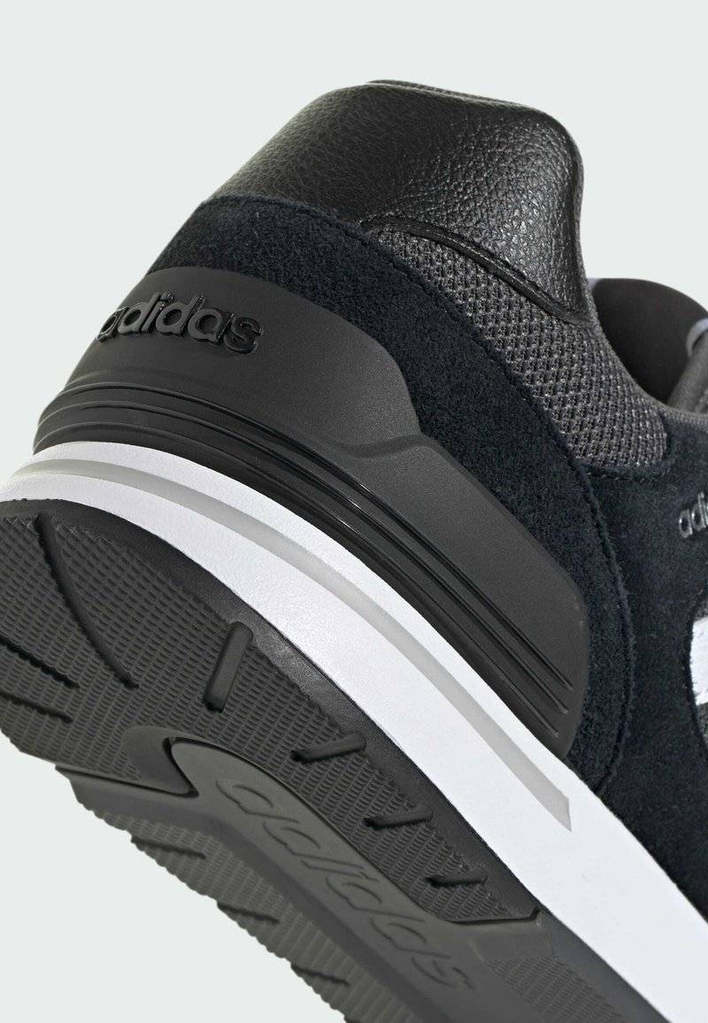 adidas Sportswear adidas Sportswear 80S - Trainers - core black cloud white grey six Flash Sale