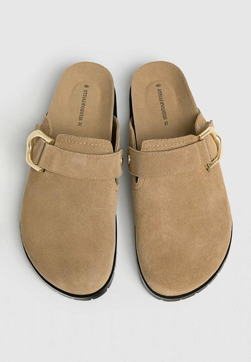 Stradivarius Stradivarius WITH BUCKLE DETAILS - Clogs - beige Online Shopping