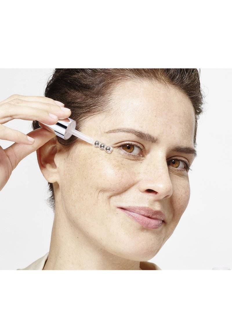 L'Oréal Paris Skin L'Oréal Paris Skin REVITALIFT FILLER AUGENSERUM - Eyecare Sonderangebot der Fabrik