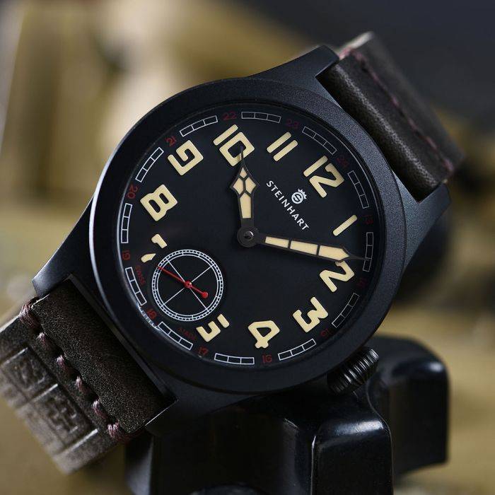 Steinhart MILITARY 42 handaufzug black Fabrikverkauf