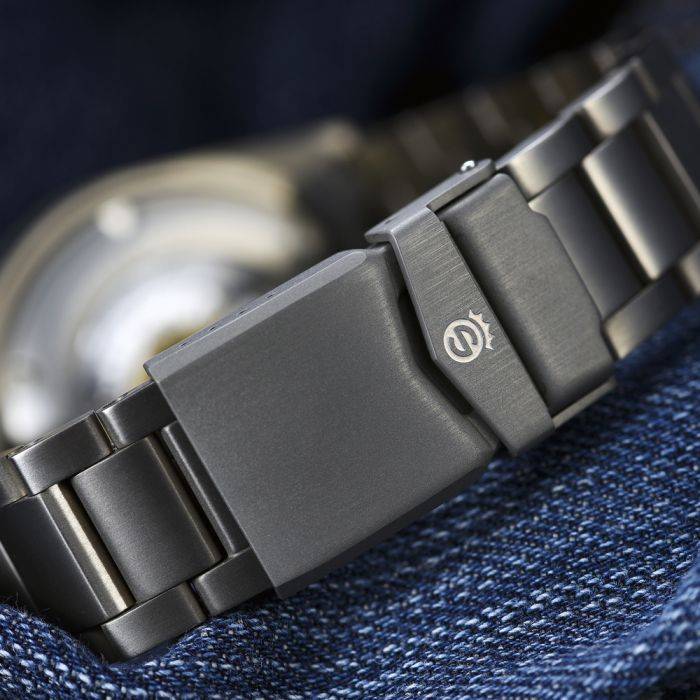 Steinhart Ocean One GMT Titan premium Ceramic Online Shopping