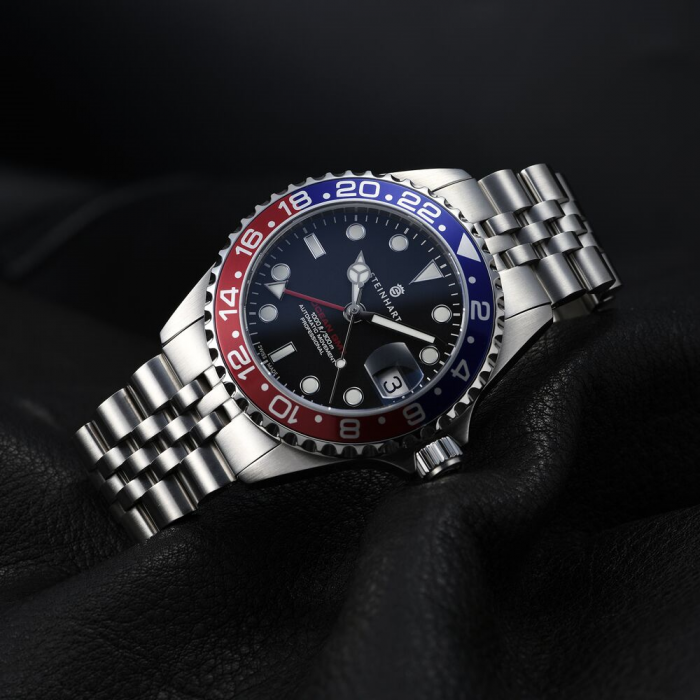 Steinhart Ocean 39 GMT BLUE-RED .2 Taucheruhr Valentinstagsangebot