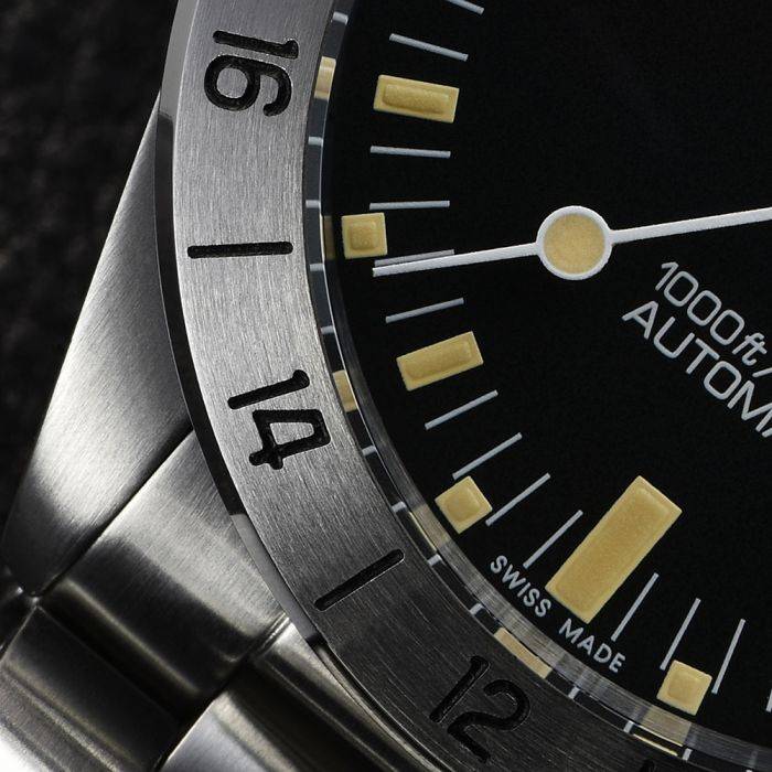 Steinhart Ocean One vintage GMT Taucheruhr Exklusive Angebote