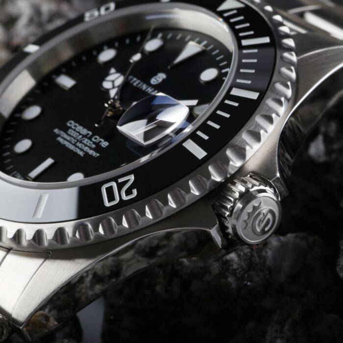 Steinhart Ocean One BLACK Ceramic Taucheruhr Bestseller