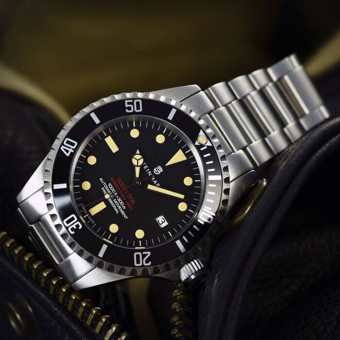 Steinhart Ocean One vintage RED Taucheruhr Kostenlose Rückgabe