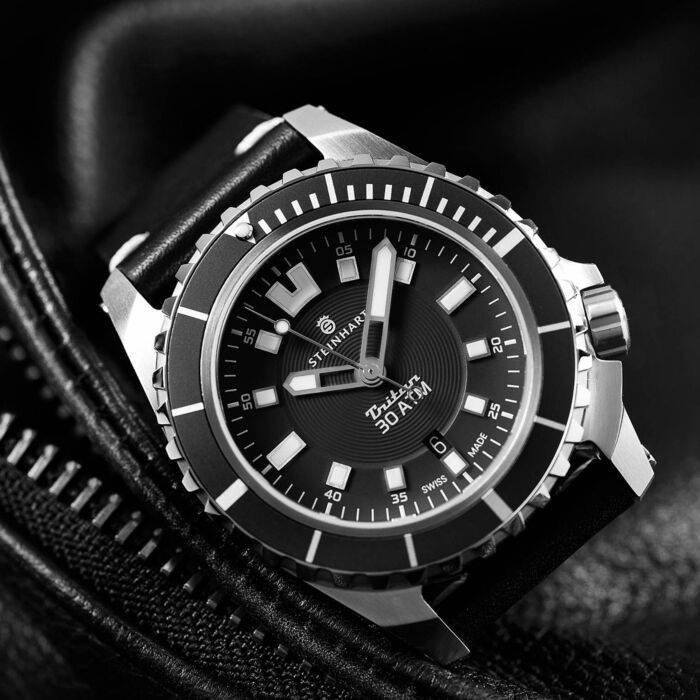 Steinhart Triton 30 ATM BLACK Taucheruhr Letzte 3 Tage